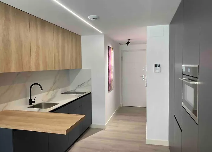 Moderno Estudio A Estrenar